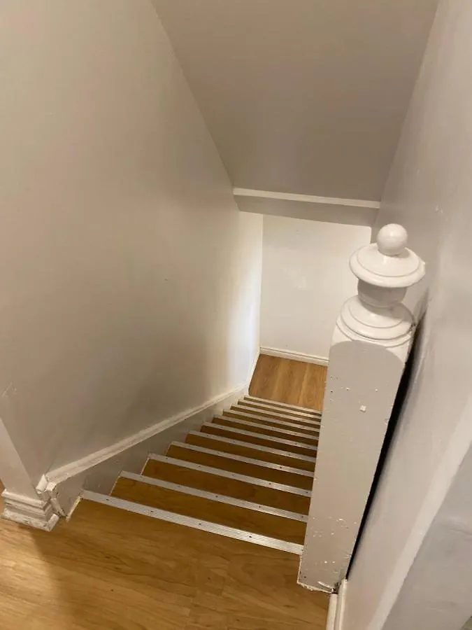 Quad Room With Private Bathroom 536A-Two Bedrooms Toronto Canada